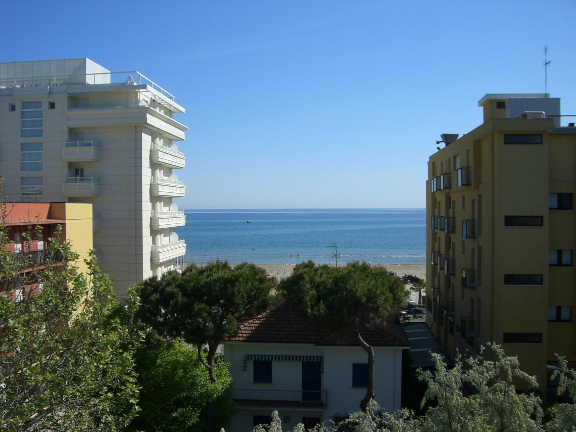 Hotel Taunus - Vista Mare Riccione Exterior photo